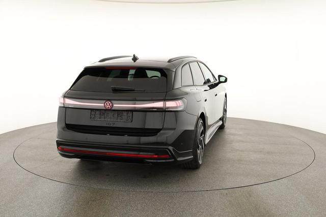 Volkswagen ID.7 Tourer Pro Black, AHK, HuD, IQ.Light, IQ.Drive, AreaView, Side, Winter, 20-Zoll 