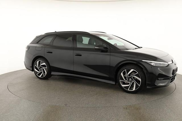 Volkswagen ID.7 Tourer Pro Black, AHK, HuD, IQ.Light, IQ.Drive, AreaView, Side, Winter, 20-Zoll 