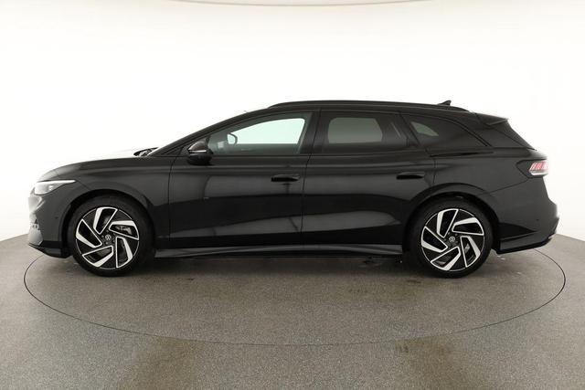 Volkswagen ID.7 Tourer Pro Black, AHK, HuD, IQ.Light, IQ.Drive, AreaView, Side, Winter, 20-Zoll 
