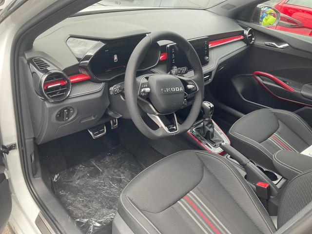 Skoda Fabia - Monte Carlo 1.5 TSI DSG Carlo, LED, Kamera, App-Connect, Winter, 17-Zoll