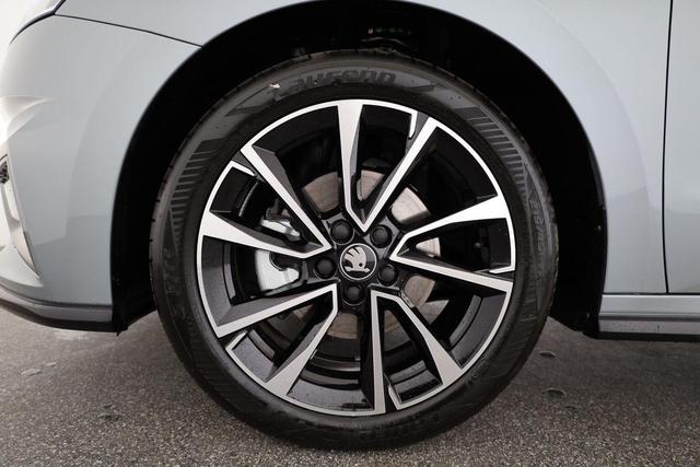 Skoda Fabia Monte Carlo 1.5 TSI DSG Carlo, LED, Kamera, App-Connect, Winter, 17-Zoll 