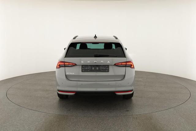 Skoda Octavia Combi 1.5 TSI 110 kW Selection Selection, AHK, LED, Side, ACC, Kamera, 17-Zoll 