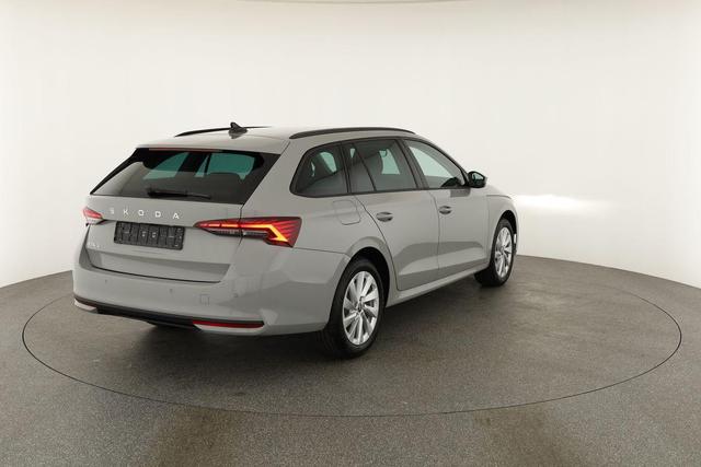 Skoda Octavia Combi 1.5 TSI 110 kW Selection Selection, AHK, LED, Side, ACC, Kamera, 17-Zoll 