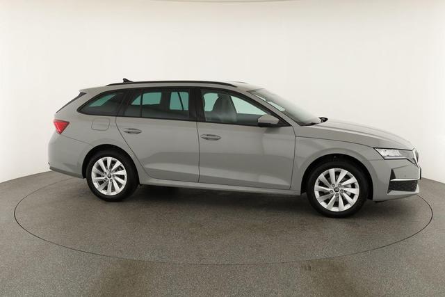 Skoda Octavia Combi 1.5 TSI 110 kW Selection Selection, AHK, LED, Side, ACC, Kamera, 17-Zoll 
