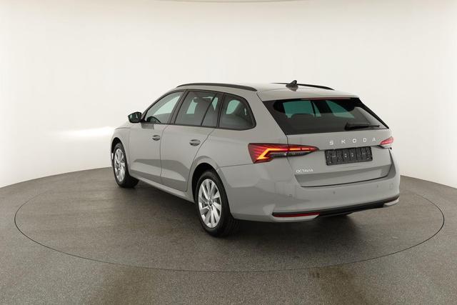 Skoda Octavia Combi 1.5 TSI 110 kW Selection Selection, AHK, LED, Side, ACC, Kamera, 17-Zoll 