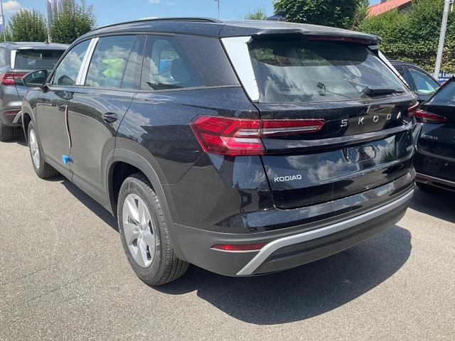 Skoda Kodiaq 1.5 TSI mHEV 110 kW Selection DSG Selection, AHK, Navi, Side, Kamera, Winter, 4 J.- Garantie 