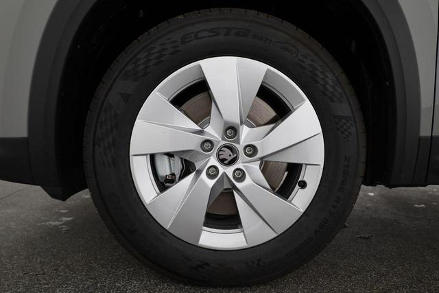 Skoda Kodiaq 1.5 TSI mHEV 110 kW Selection DSG Selection, AHK, Navi, Side, Kamera, Winter, 4 J.- Garantie 