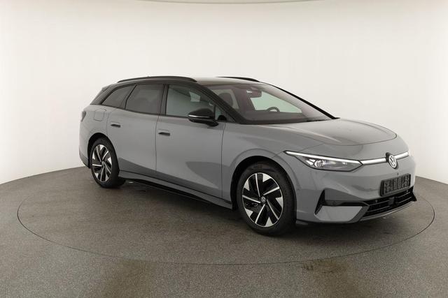Volkswagen ID.7 Tourer Pro Black, AHK, HuD, IQ.Light, IQ.Drive, AreaView, Side, Winter, 19-Zoll 