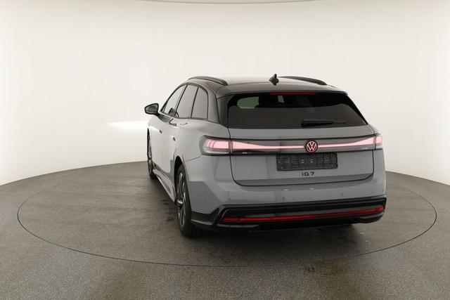 Volkswagen ID.7 Tourer Pro Black, AHK, HuD, IQ.Light, IQ.Drive, AreaView, Side, Winter, 19-Zoll 