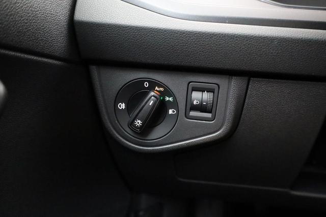 Volkswagen Polo Basis 1.0 MPI Life, Park, Winterpaket, App-Connect, sofort 