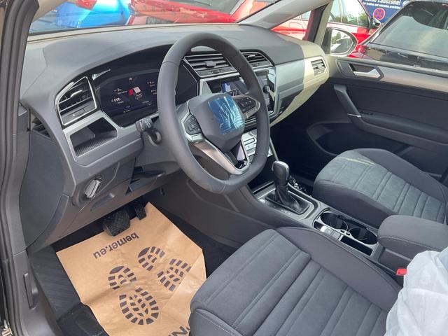 Volkswagen Touran - Comfortline BMT/Start-Stopp 1.5 TSI DSG Comfortline, 7-Sitzer, AHK, Navi, Matrix, el. Klappe, Side, FS-beheizbar, 4 J.-Garantie