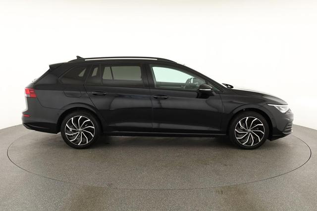 Volkswagen Golf Variant Life eTSI VIII 1.5 DSG Life, AHK, LED, Side, Winter, 17-Zoll 