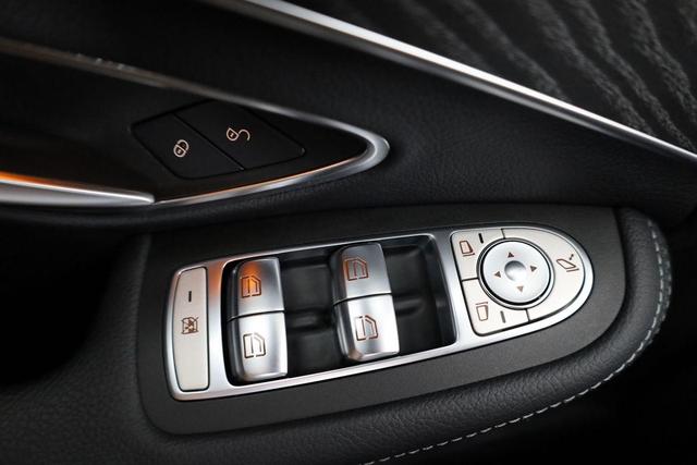 Mercedes-Benz C-Klasse C 200 (205.077) Avantgarde, LED High, Pano, Navi, Night-Paket, Kamera 