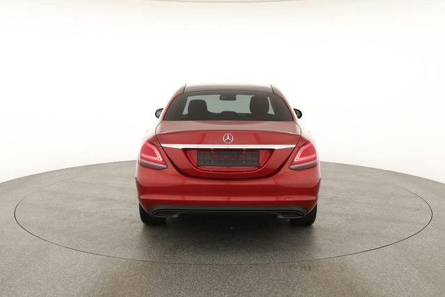 Mercedes-Benz C-Klasse C 200 (205.077) Avantgarde, LED High, Pano, Navi, Night-Paket, Kamera 