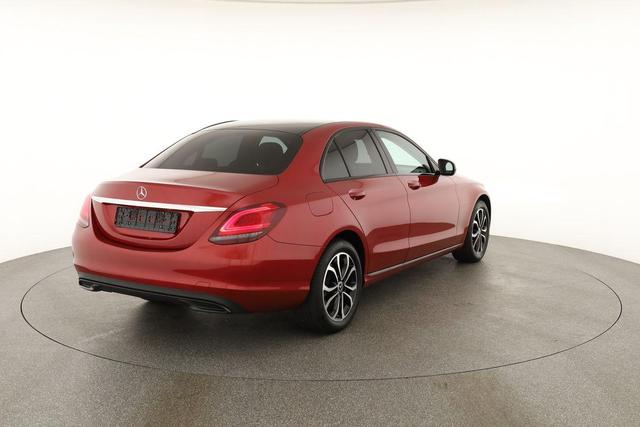 Mercedes-Benz C-Klasse C 200 (205.077) Avantgarde, LED High, Pano, Navi, Night-Paket, Kamera 