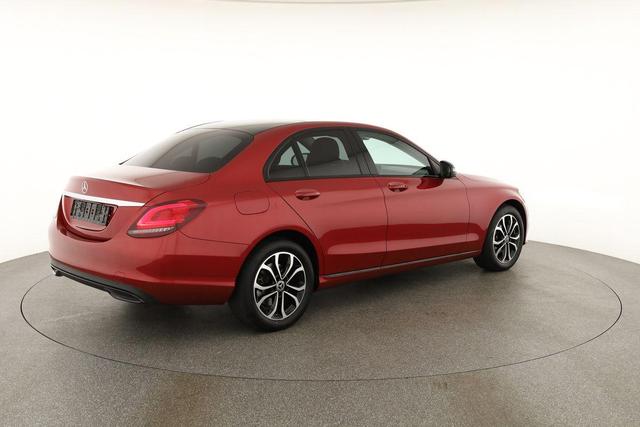Mercedes-Benz C-Klasse C 200 (205.077) Avantgarde, LED High, Pano, Navi, Night-Paket, Kamera 