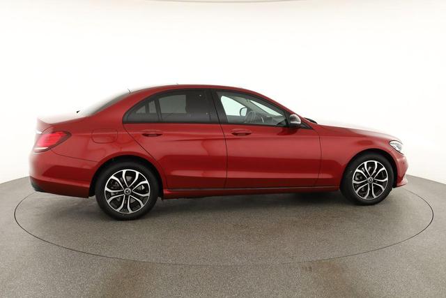 Mercedes-Benz C-Klasse C 200 (205.077) Avantgarde, LED High, Pano, Navi, Night-Paket, Kamera 