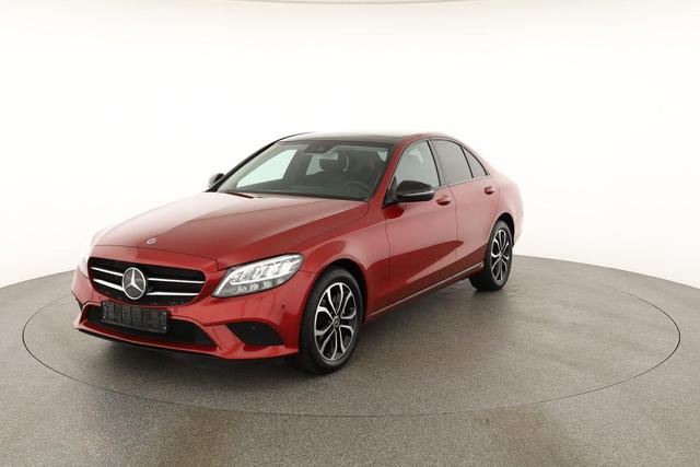 Mercedes-Benz C-Klasse C 200 (205.077) Avantgarde, LED High, Pano, Navi, Night-Paket, Kamera 