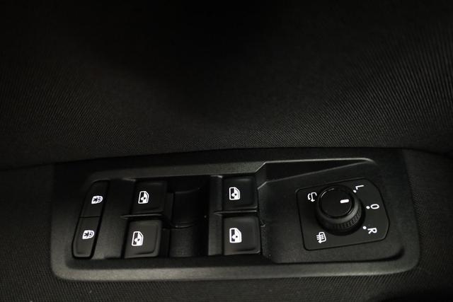 Volkswagen Touran Comfortline BMT/Start-Stopp 1.5 TSI DSG Comfortline, 7-Sitzer, AHK, Navi, Matrix, el. Klappe, Side, FS-beheizbar, 4 J.-Garantie 