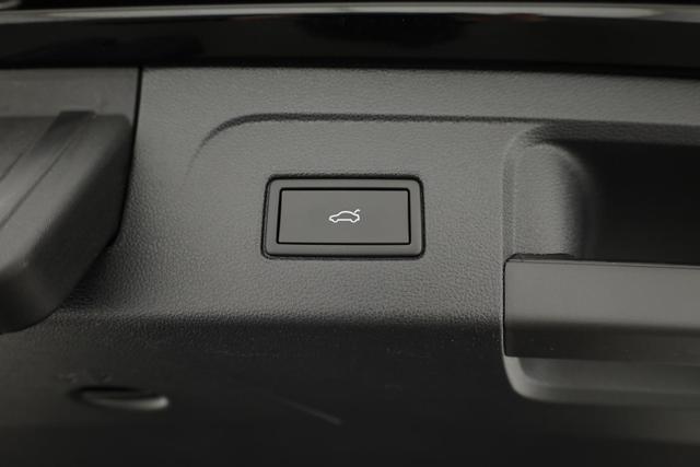 Volkswagen Touran Comfortline BMT/Start-Stopp 1.5 TSI DSG Comfortline, 7-Sitzer, AHK, Navi, Matrix, el. Klappe, Side, FS-beheizbar, 4 J.-Garantie 