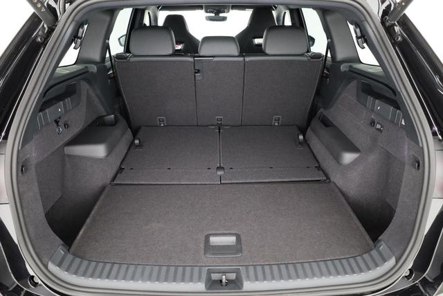 Skoda Kodiaq 2.0 TDI 142 kW 4x4 Sportline DSG Sportline, 7-Sitzer, AHK, Navi, Matrix, el. Klappe, Side, Winter, 19-Zoll, 4 J.-Garantie 