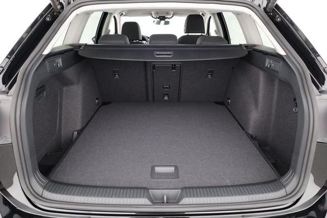 Volkswagen Golf Variant 1.5 eTSI 110 kW Life VIII DSG Life, easyOpen, Kamera, LED, Side, Winter, 3 J.-Garantie 