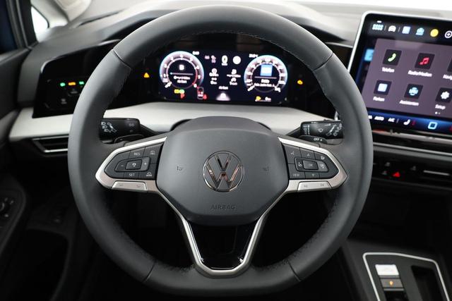 Volkswagen Golf Variant 1.5 eTSI 110 kW Life VIII DSG Life, easyOpen, Kamera, LED, Side, Winter, 3 J.-Garantie 