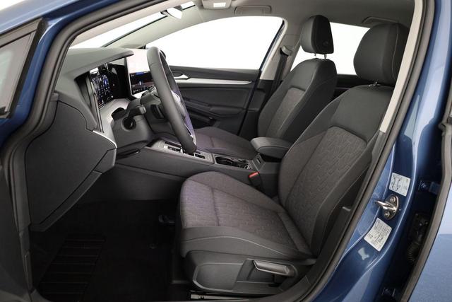 Volkswagen Golf Variant 1.5 eTSI 110 kW Life VIII DSG Life, easyOpen, Kamera, LED, Side, Winter, 3 J.-Garantie 