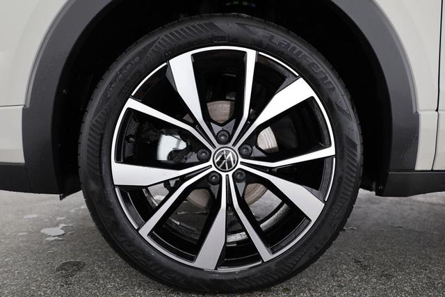 Volkswagen T-Cross 1.5 TSI 110 kW R-Line DSG R-Line, AHK, IQ.Light, Navi, Side, Kamera, Winter, 18-Zoll 