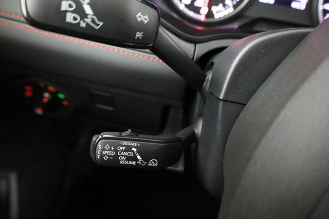 Seat Ibiza FR 1.0 TSI DSG FR, LED, Navi, Kamera, AppConnect, 17-Zoll 