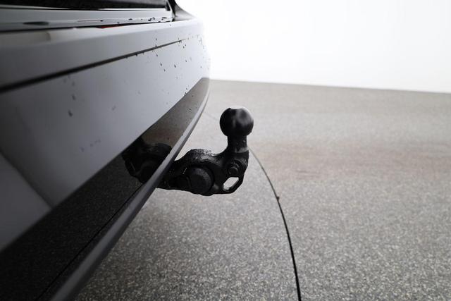 Volkswagen Golf Variant 1.5 eTSI 110 kW Life VIII DSG Life, AHK, easyOpen, Kamera, LED, Side, Winter, 3 J.-Garantie 