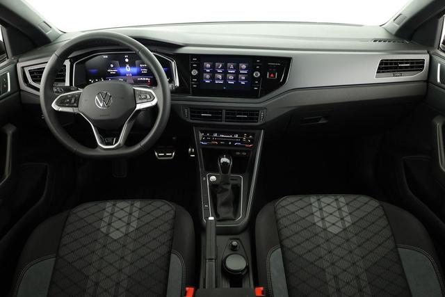 Volkswagen Taigo R-Line 1.5 TSI DSG R-LINE, AHK, Navi, IQ.Light, Kamera, ACC, Winter 