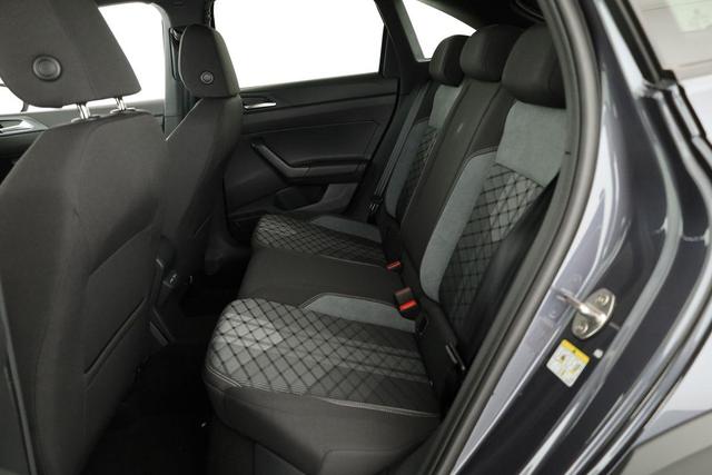 Volkswagen Taigo R-Line 1.5 TSI DSG R-LINE, AHK, Navi, IQ.Light, Kamera, ACC, Winter 