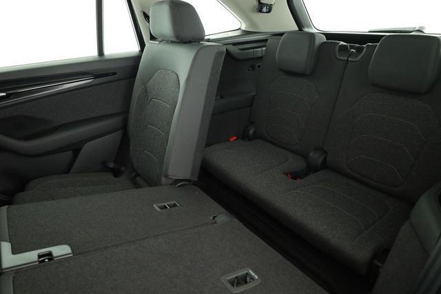 Skoda Kodiaq 2.0 TDI 110 kW Selection DSG Selection, 7-Sitzer, AHK, Navi, Side, Kamera, Winter, 4 J.-Garantie 