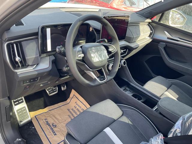 Skoda Kodiaq - 2.0 TDI 142 kW 4x4 Sportline DSG Sportline, Pano, AHK, Navi, Matrix, el. Klappe, Side, Winter, 19-Zoll, 4 J.-Garantie