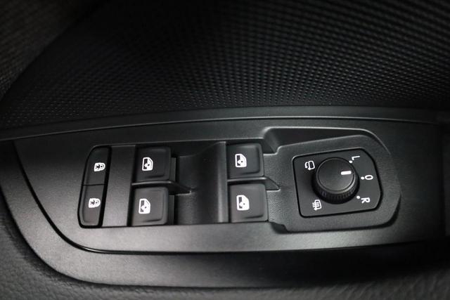 Skoda Kodiaq 2.0 TDI 110 kW Selection DSG Selection, AHK, Navi, Side, Kamera, Winter, 4 J.-Garantie 