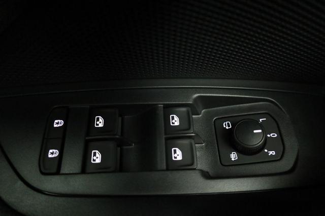 Skoda Kodiaq 2.0 TDI 110 kW Selection DSG Selection, 7-Sitzer, AHK, Navi, Side, Kamera, Winter, 4 J.-Garantie 
