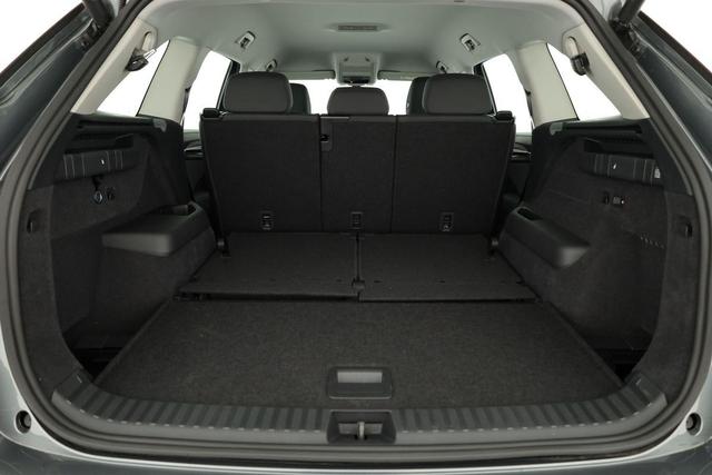 Skoda Kodiaq 2.0 TDI 110 kW Selection DSG Selection, 7-Sitzer, AHK, Navi, Side, Kamera, Winter, 4 J.-Garantie 