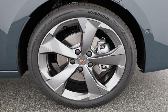 Cupra Leon Sportstourer 2.0 TSI 150 kW 4Drive DSG 4Drive, AHK, Navi, Side, Matrix, el. Klappe, 18-Zoll, 5 J.-Garantie 