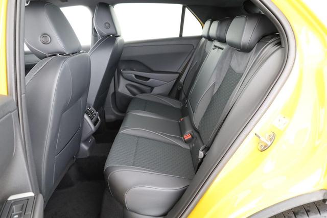 Volkswagen T-Roc 1.5 eTSI 110 kW R-Line DSG Black, neues Modell, 19-Zoll, Winter, sofort 