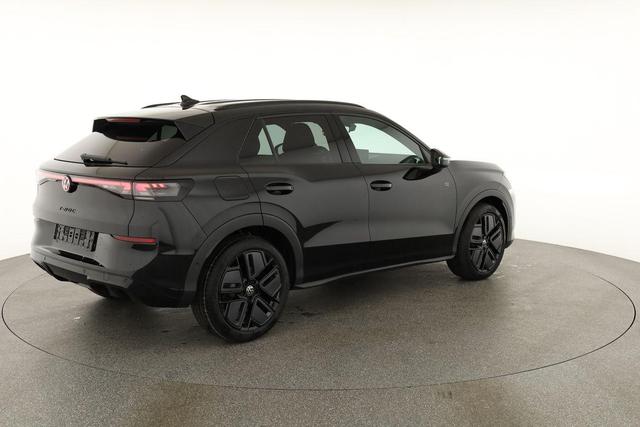 Volkswagen T-Roc 1.5 eTSI 110 kW R-Line DSG Black, neues Modell, 19-Zoll, Winter, sofort 