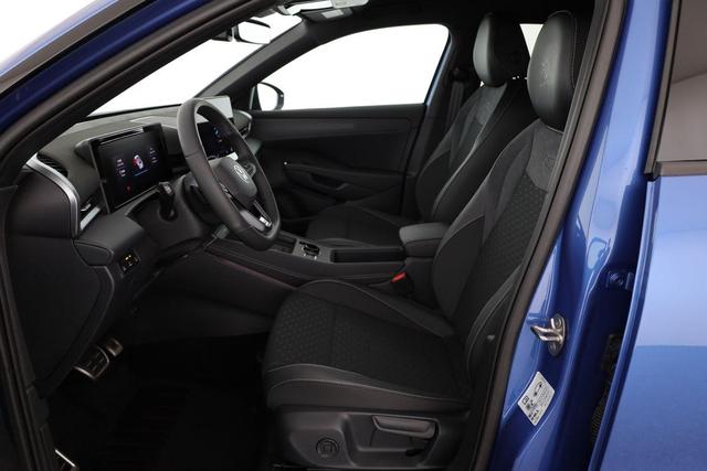 Volkswagen T-Roc 1.5 eTSI 110 kW R-Line DSG Black, neues Modell, 19-Zoll, Winter, sofort 