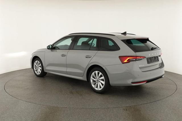 Skoda Octavia Combi 1.5 TSI 110 kW Selection Selection, LED, Side, ACC, Kamera, Winter, 17-Zoll 