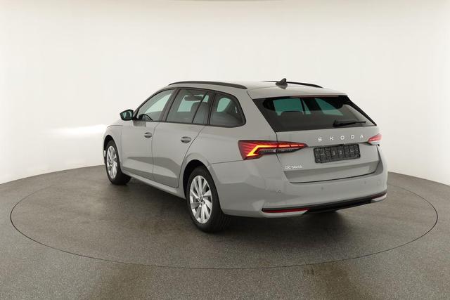 Skoda Octavia Combi 1.5 TSI 110 kW Selection Selection, LED, Side, ACC, Kamera, Winter, 17-Zoll 