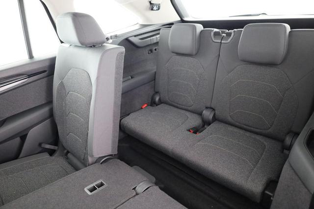 Skoda Kodiaq 1.5 TSI mHEV 110 kW Selection DSG Selection, 7-Sitzer, AHK, Navi, Side, Kamera, Winter, 4 J.- Garantie 