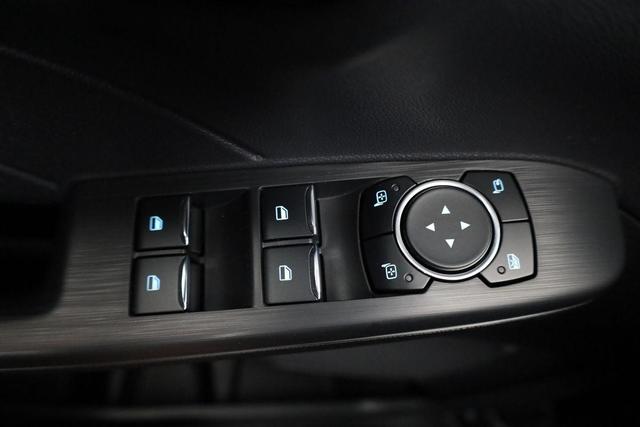Ford Kuga Hybrid ST-Line X 2.5 FHEV 4x4 X, AHK, Navi, AreaView, Sound, Side, el. Klappe, Winter, 5 J.-Garantie 