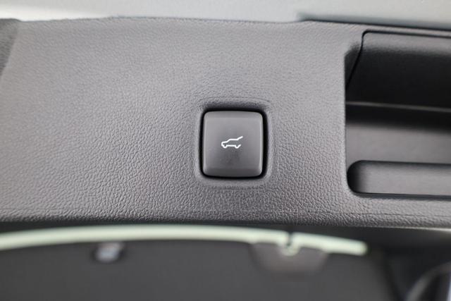 Ford Kuga Hybrid ST-Line X 2.5 FHEV 4x4 X, AHK, Navi, AreaView, Sound, Side, el. Klappe, Winter, 5 J.-Garantie 