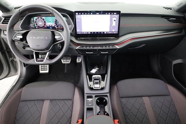 Skoda Octavia Combi 2.0 TSI 195 kW RS DSG, AHK, Navi, Matrix, Canton, Side, Winter, 5 J.-Garantie 
