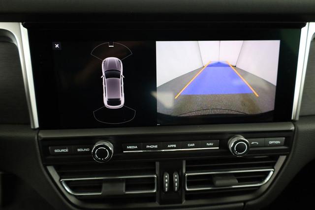 Porsche Macan GTS GTS, LED, AHK, Pano, Luft, 20-Zoll, 1. Hand 