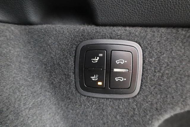 Porsche Macan GTS GTS, LED, AHK, Pano, Luft, 20-Zoll, 1. Hand 